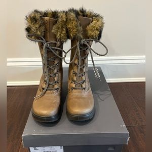ECCO Noyce Leather Boots